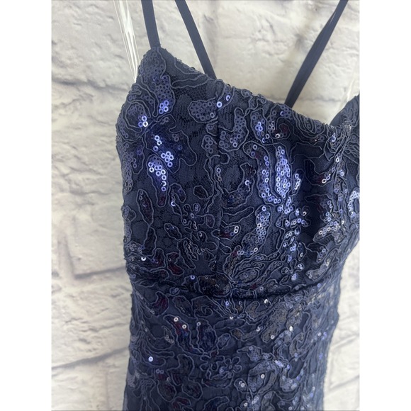 Emerald Sundae Juniors Sequined Lace Fit & Flare Glam Party Dress Small - Picture 3 of 11